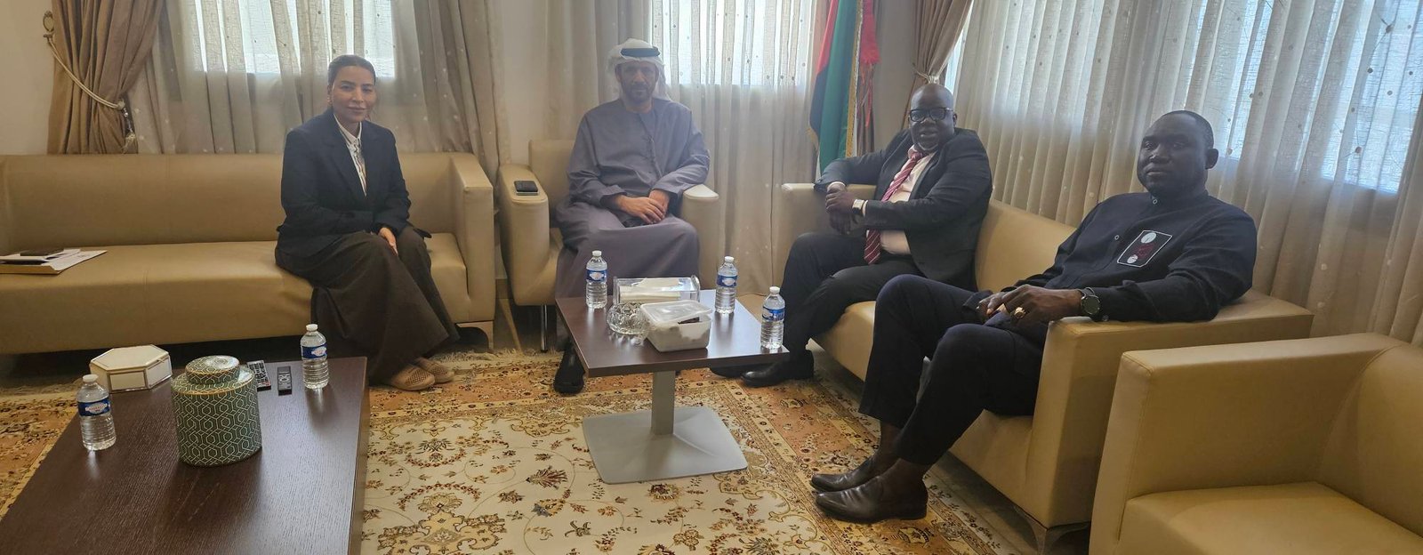 Rencontre entre le Maire de Pire et l'Ambassadeur des Émirats arabes unis